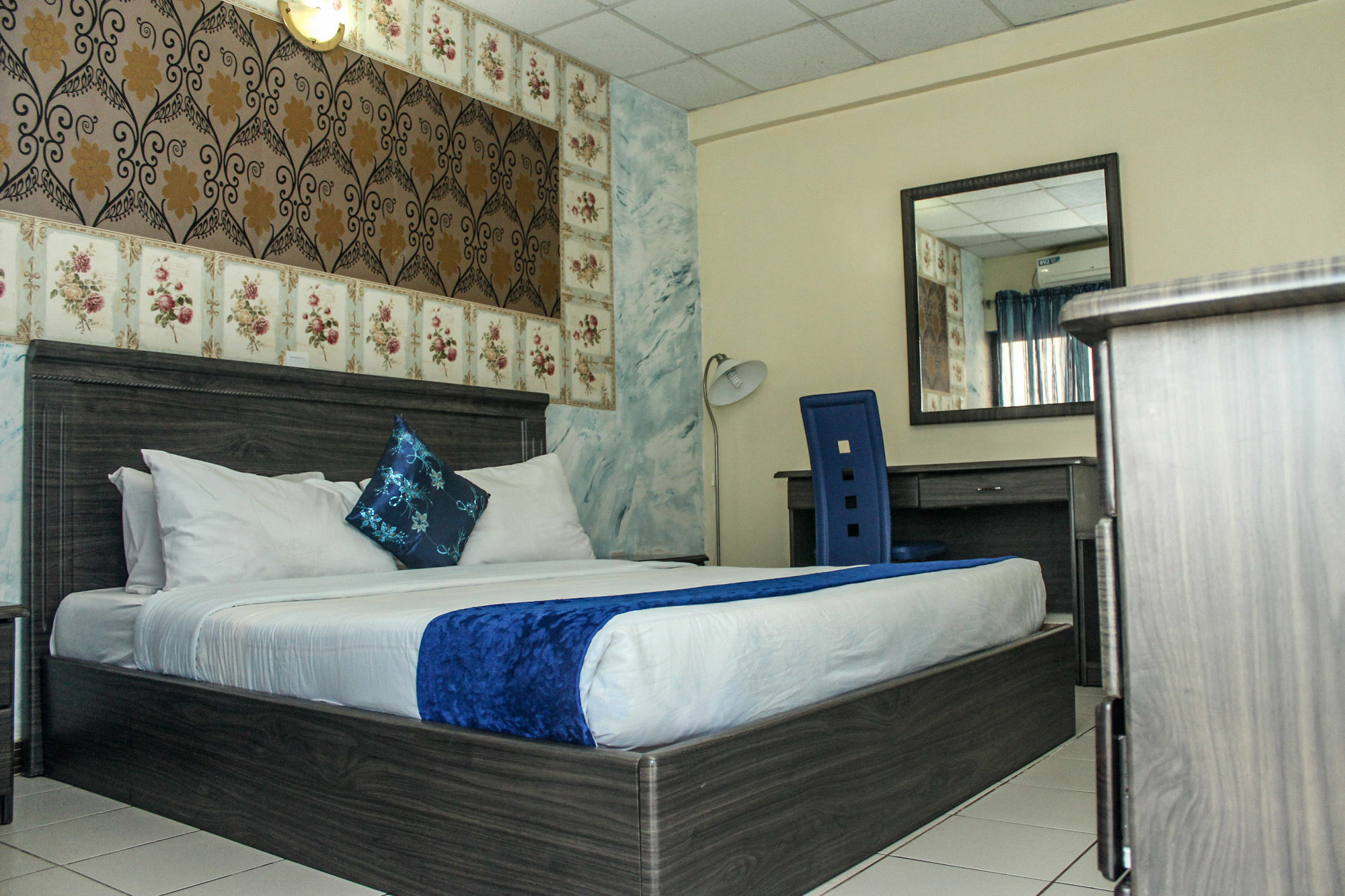 Hotel Rosebud Cbd Abuja Eksteriør billede